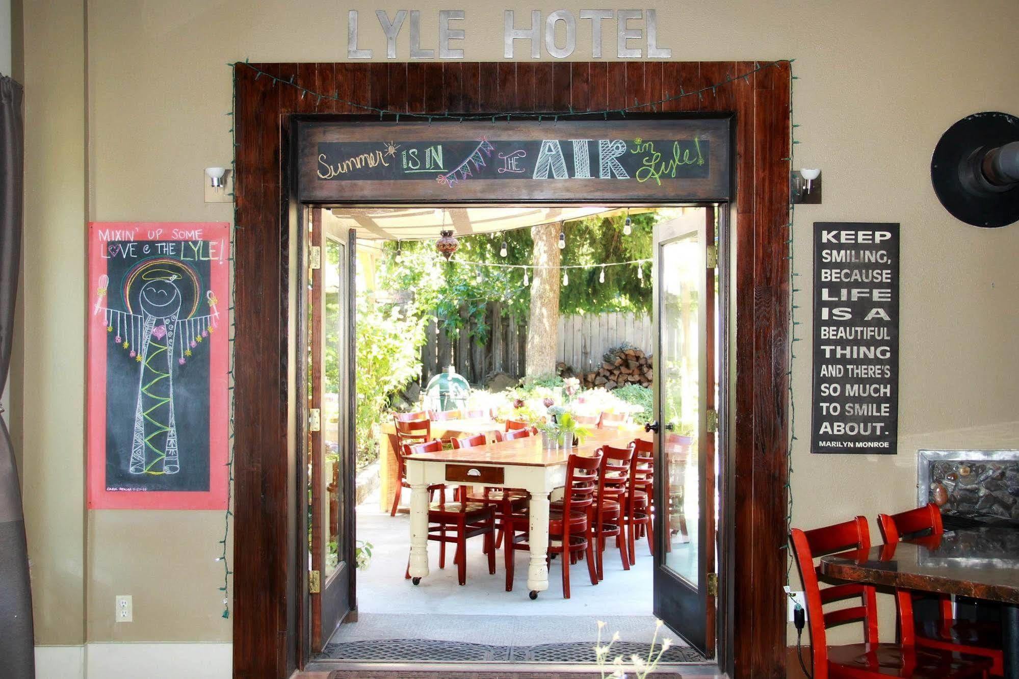 The Lyle Hotel Exterior photo